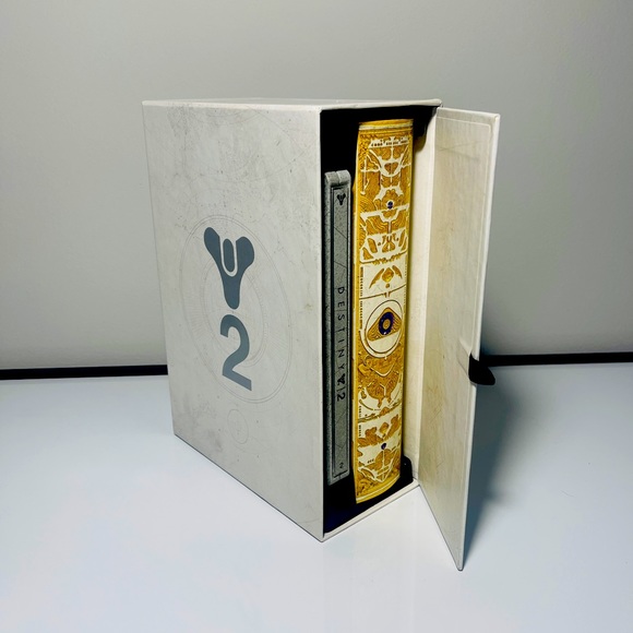 PS4 Limited Edition Destiny 2 PS4 Video Game Collector’s Edition Destiny 2 - Picture 2 of 4